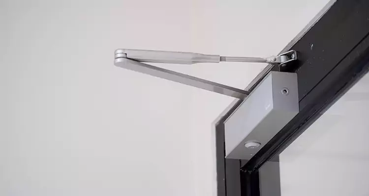 Screen Door Closer Installation in Lynn Haven, FL