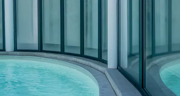 Repair Polyester Screen for Pool Enclosure in Lynn Haven, FL