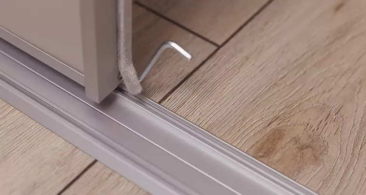 Squeaky Sliding Door Repair in Lynn Haven, FL